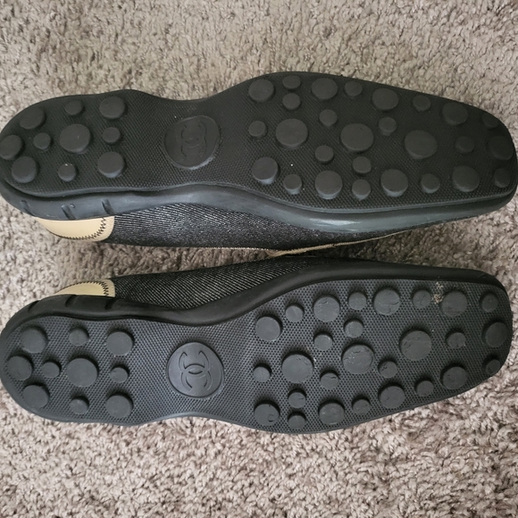 Chanel Loafers - Picture 2 of 3